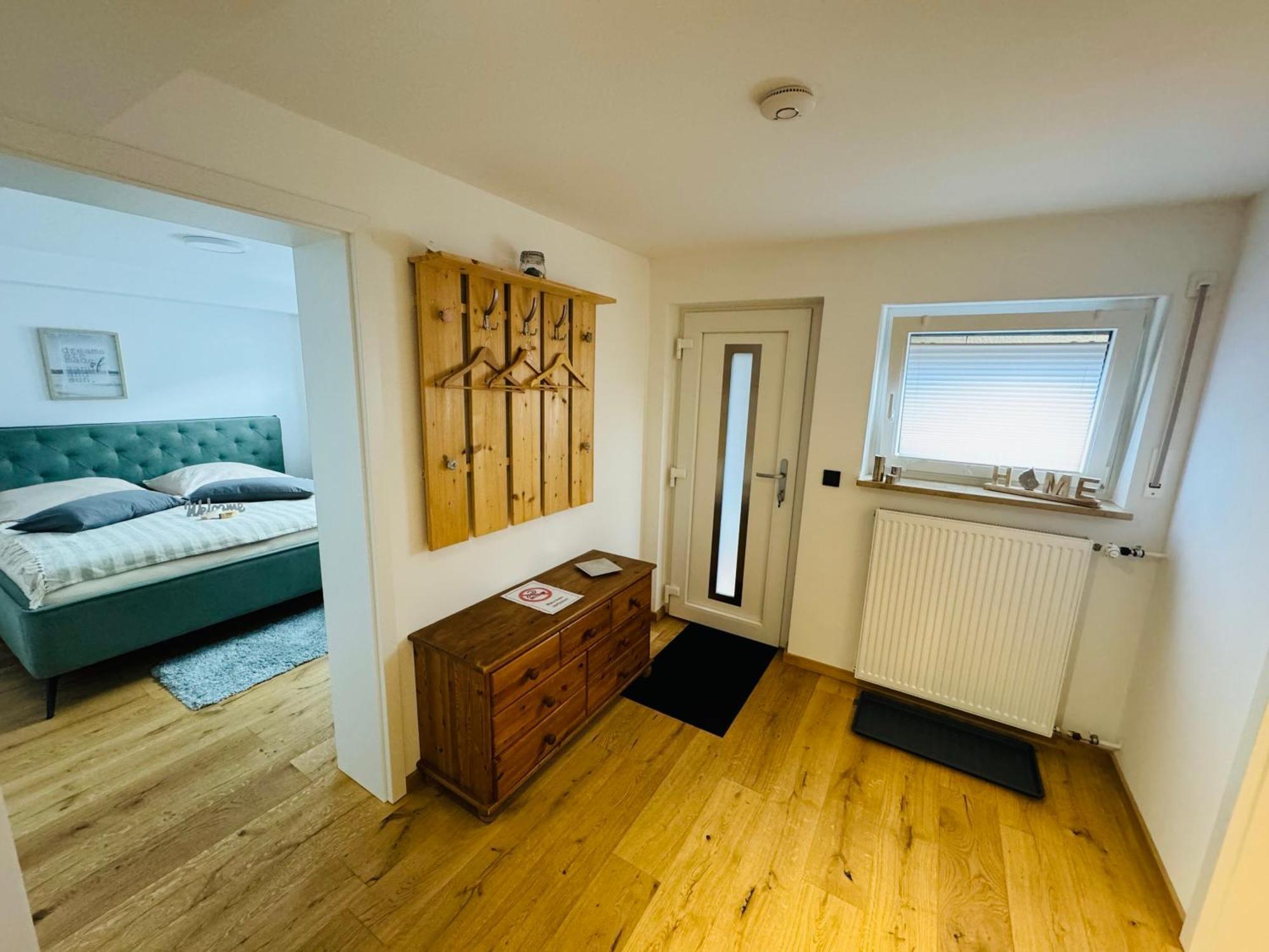 Ferien- Und Business Apartment Cadolzburg Екстер'єр фото